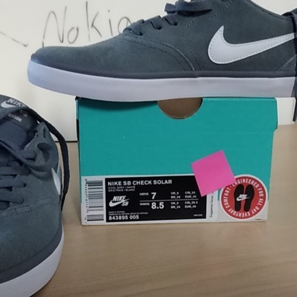 New  Nike sb check solar Size 7 - Picture 3 of 8